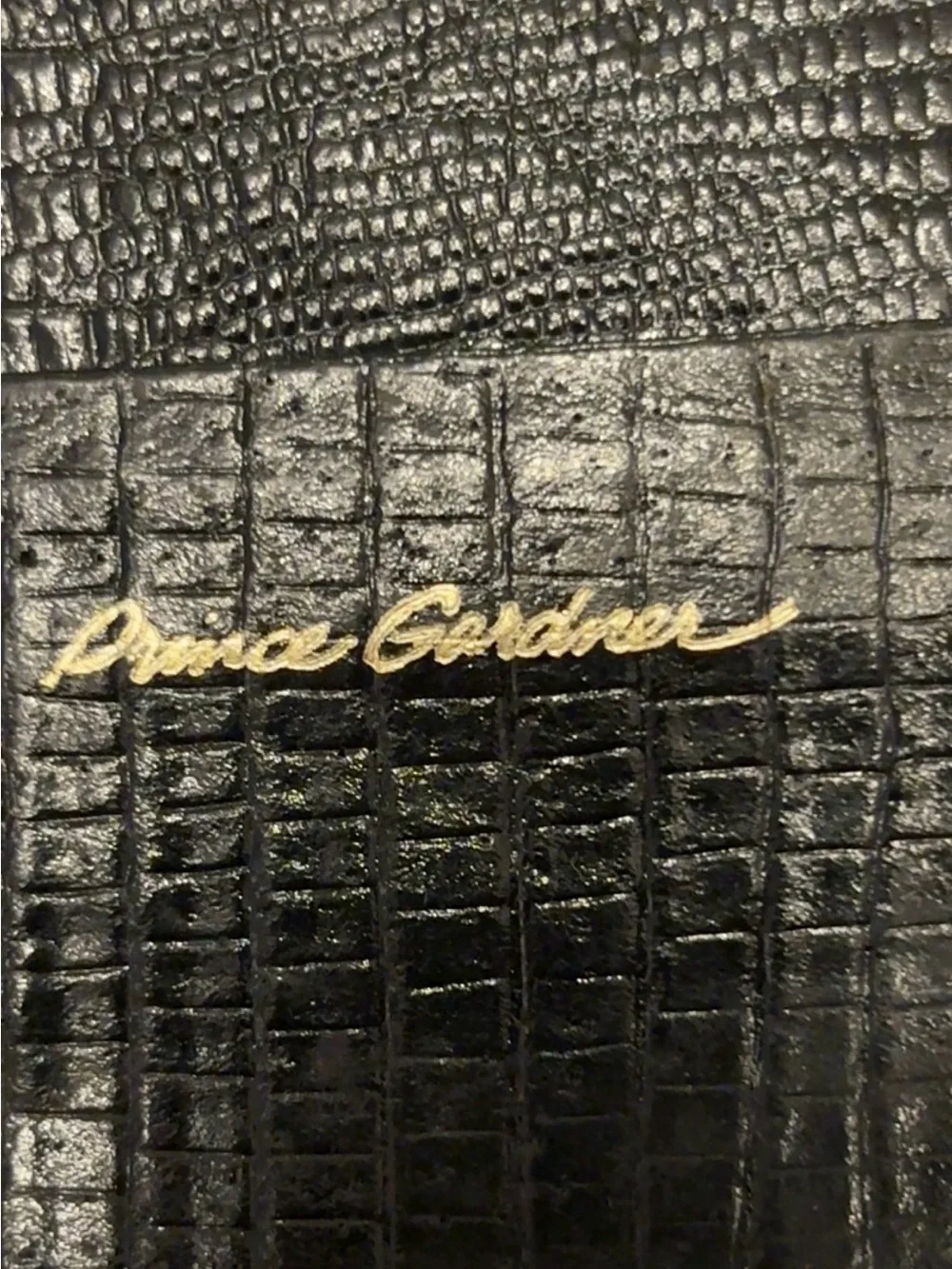 Men’s Lizard Embossed Leather Bi Fold Wallet